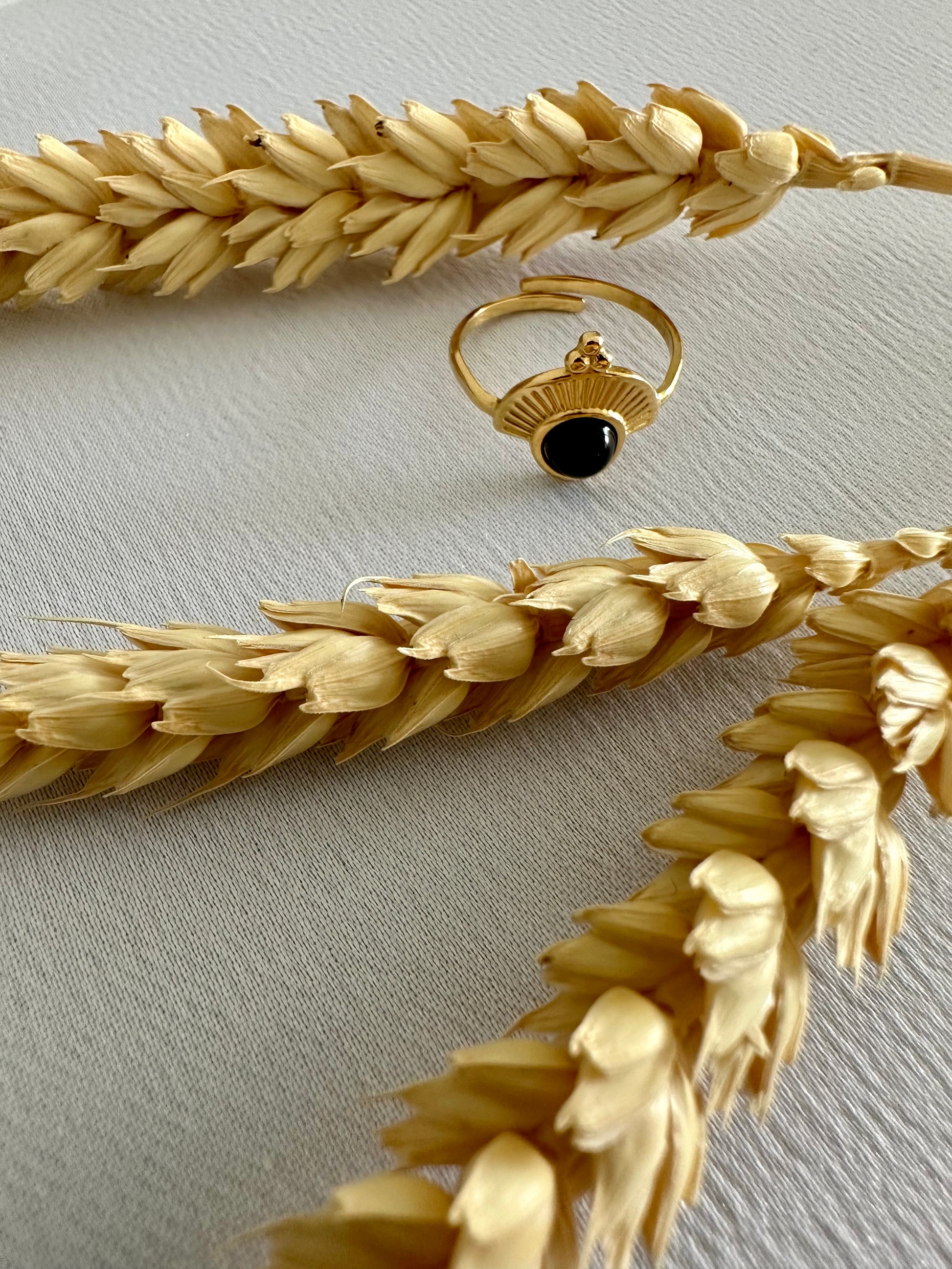 Bague femme acier inoxydable couleur noir Avjîn Paris Mesopotamie